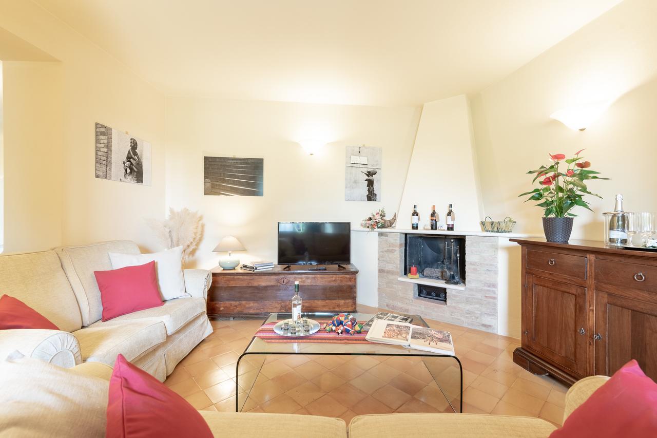 Villa Il Borghetto Siena Eksteriør billede
